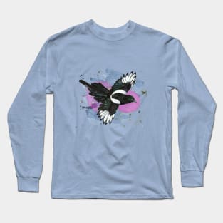 A watercolor drawing of a flying magpie Long Sleeve T-Shirt